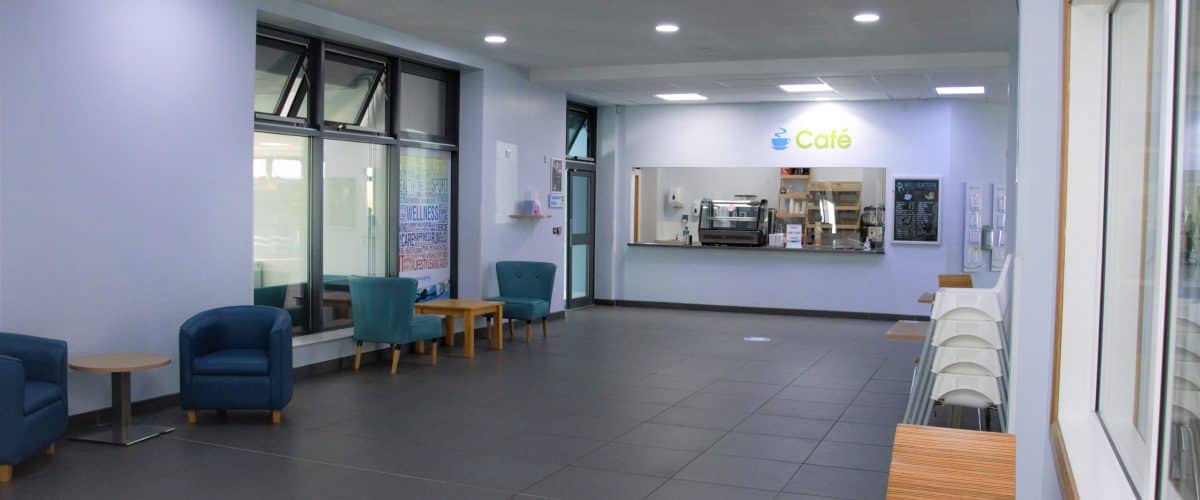 Cafe & Members Lounge